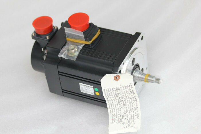 MITSUBISHI SERVO MOTOR HC153BT-SZ HC153BTSZ NEW EXPEDITED SHIPPING MITSUBISHI SERVO MOTOR HC153BT-SZ HC153BTSZ NEW EXPEDITED SHIPPING