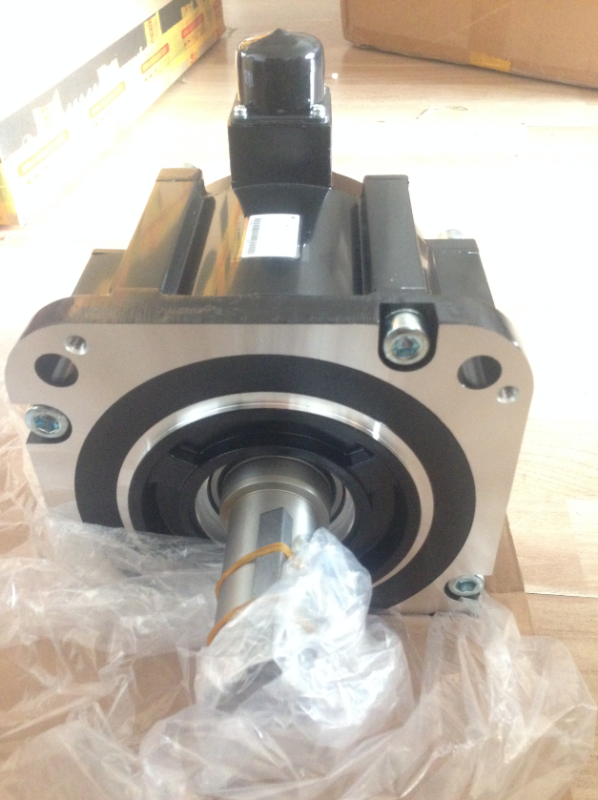 YASKAWA AC SERVO MOTOR SGMGV-30ADB61 NEW ORIGINAL EXPEDITED SHIPPING YASKAWA AC SERVO MOTOR SGMGV-30ADB61 NEW ORIGINAL EXPEDITED SHIPPING