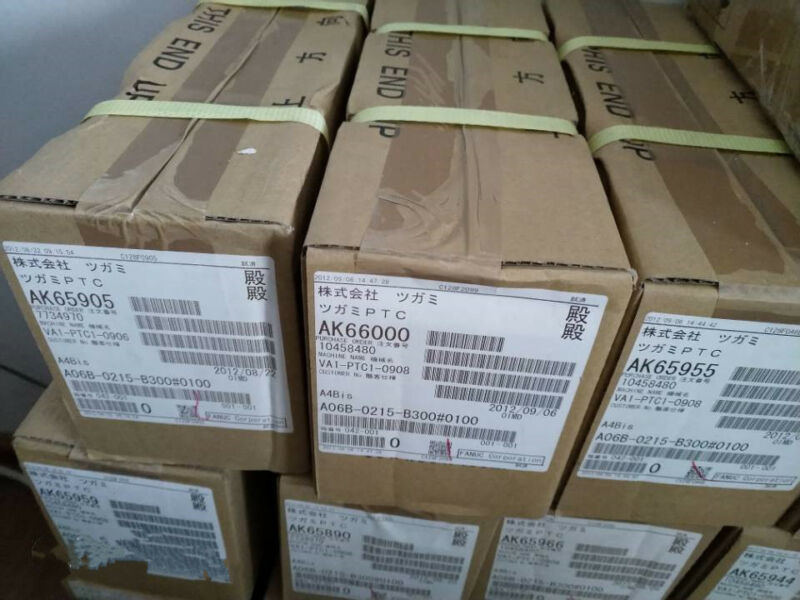 NEW ORIGINAL FANUC AC SERVO MOTOR A06B-0215-B300#0100 A06B-0215-B300 SHIP NEW ORIGINAL FANUC AC SERVO MOTOR A06B-0215-B300#0100 A06B-0215-B300 SHIP