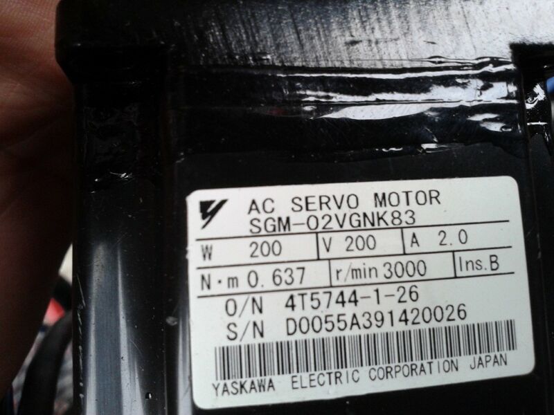 1PC YASKAWA AC SERVO MOTOR SGM-02VGNK83 NEW ORIGINAL EXPEDITED SHIPPING 1PC YASKAWA AC SERVO MOTOR SGM-02VGNK83 NEW ORIGINAL EXPEDITED SHIPPING