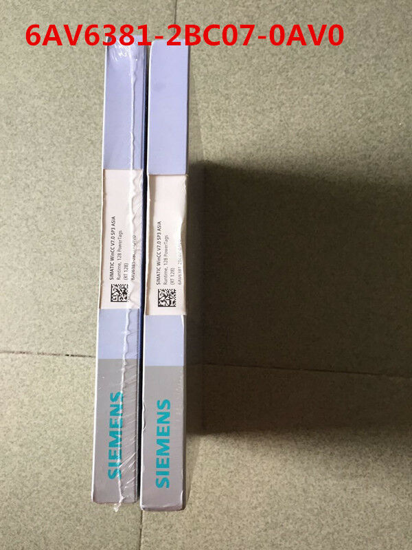 SIEMENS 6AV6381-2BC07-0AV0 6AV6 381-2BC07-0AV0 NEW IN BOX SIEMENS 6AV6381-2BC07-0AV0 6AV6 381-2BC07-0AV0 NEW IN BOX