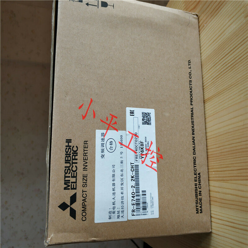 MITSUBISHI FR-E740-2.2K-CHT New In Box 1PCS MITSUBISHI FR-E740-2.2K-CHT New In Box 1PCS