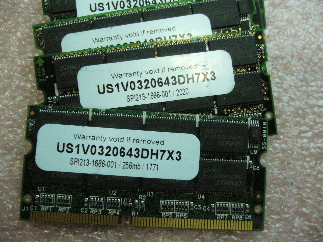 Lot 512MB QTY 2x 256MB SDRAM PC133Mhz laptop memory stick Lot 512MB QTY 2x 256MB SDRAM PC133Mhz laptop memory stick