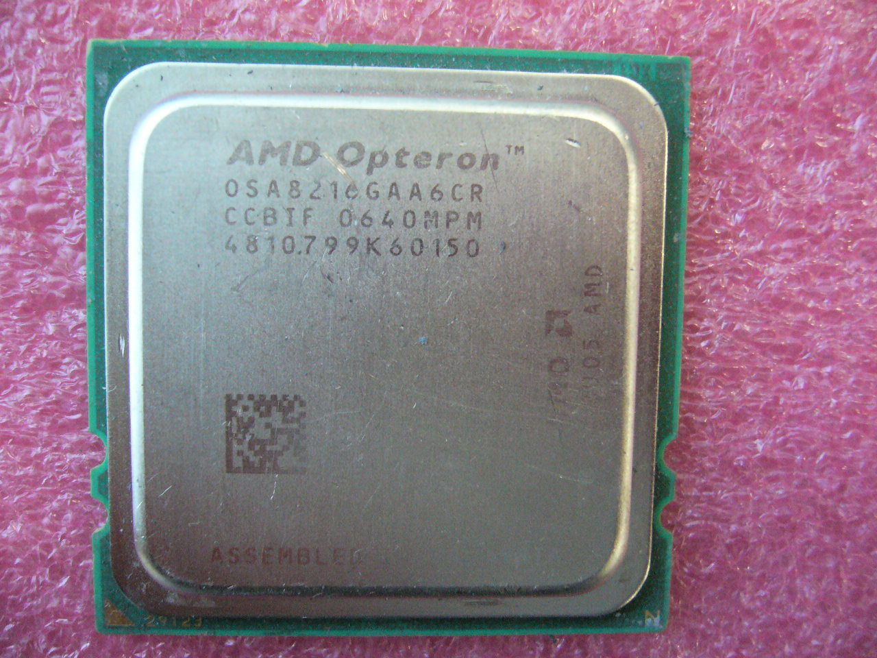 QTY 1x AMD OSA8216GAA6CR Opteron 8216 2.4 GHz Dual Core CPU Socket F 1207 QTY 1x AMD OSA8216GAA6CR Opteron 8216 2.4 GHz Dual Core CPU Socket F 1207