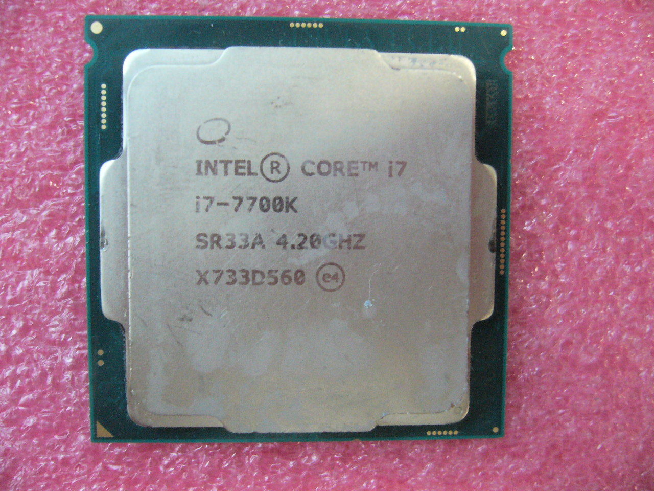 QTY 1x Intel CPU i7-7700K Quad-Cores 4.2Ghz 8MB LGA1151 SR33A QTY 1x Intel CPU i7-7700K Quad-Cores 4.2Ghz 8MB LGA1151 SR33A