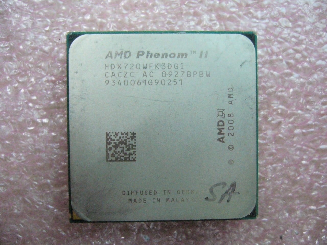 QTY 1x AMD Phenom II X3 720 2.8 GHz Triple-Core (HDX720WFK3DGI) CPU AM3 938-Pin QTY 1x AMD Phenom II X3 720 2.8 GHz Triple-Core (HDX720WFK3DGI) CPU AM3 938-Pin