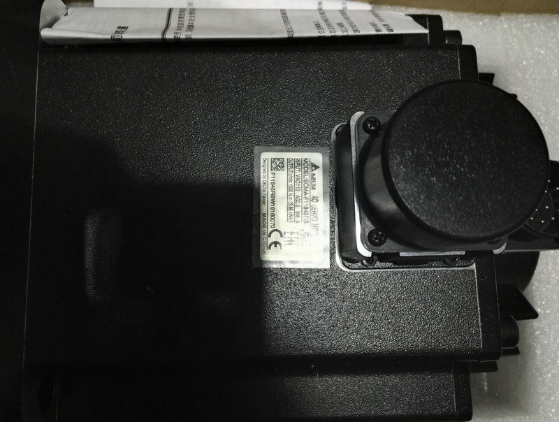 ECMA-F11845RS+ASD-A2-4523-M DELTA servo motor driver kit 4.5kw 1500rpm 2 ECMA-F11845RS+ASD-A2-4523-M DELTA servo motor driver kit 4.5kw 1500rpm 2