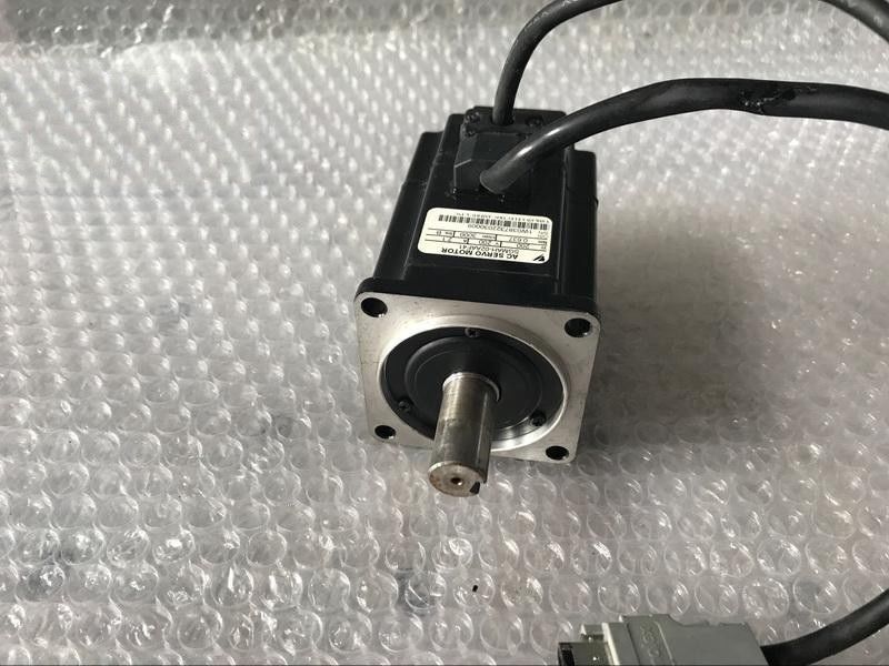 80% NEW Yaskawa SGMAH-02AAF41 Servo-Motor 200W 3000 rpm IN BOX 80% NEW Yaskawa SGMAH-02AAF41 Servo-Motor 200W 3000 rpm IN BOX