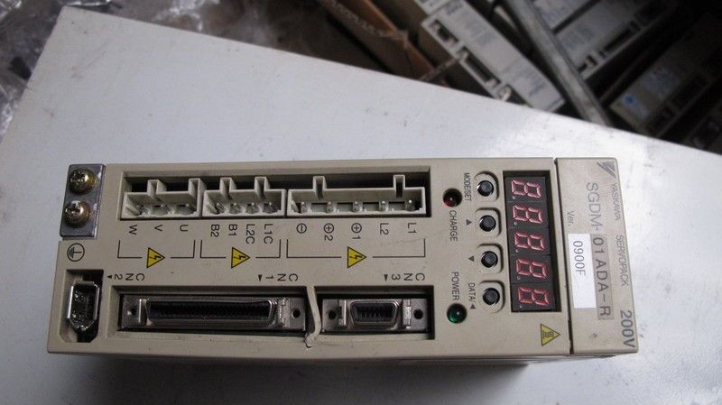 USED 100% TESED AC SERVO DRIVER SGDM-01ADA-R USED 100% TESED AC SERVO DRIVER SGDM-01ADA-R