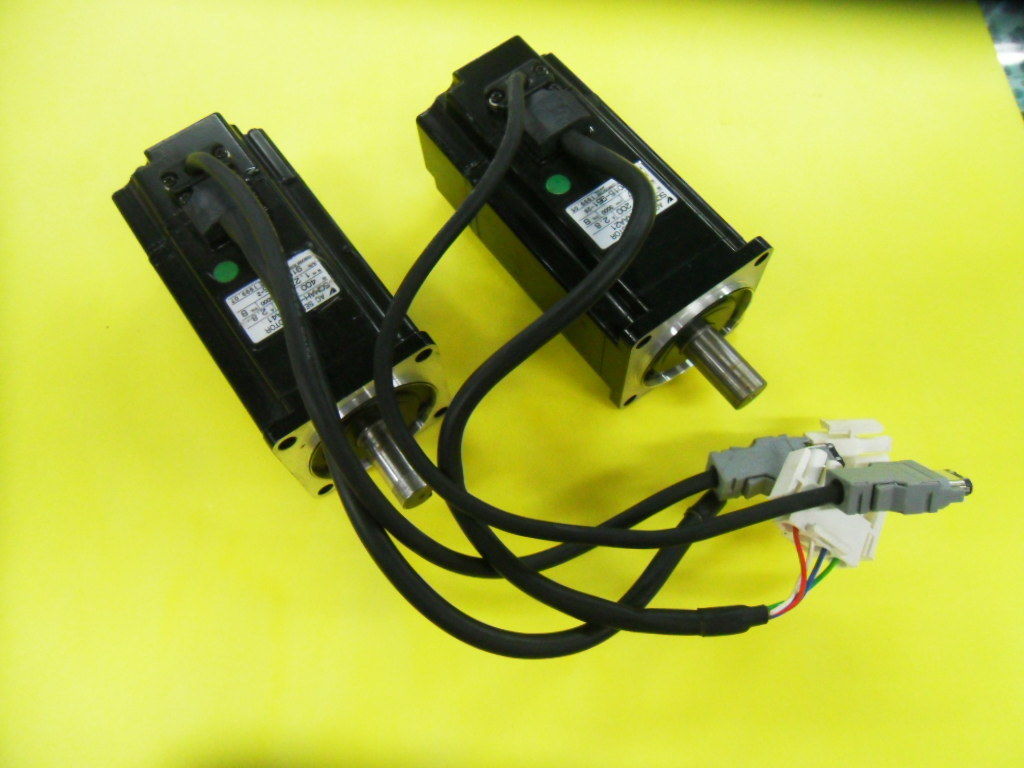 YASKAWA SERVO MOTOR SGMAH-04A1A61 SGMAH04A1A61 in stock YASKAWA SERVO MOTOR SGMAH-04A1A61 SGMAH04A1A61 in stock