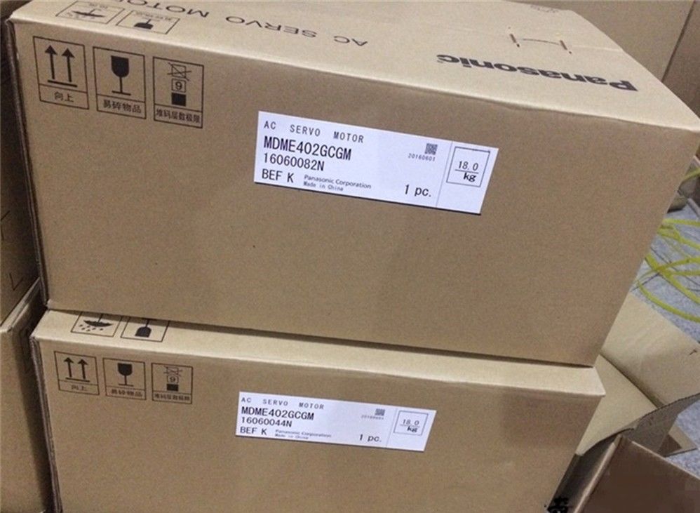 Original New PANASONIC AC Servo Motor MDME402GCGM in box Original New PANASONIC AC Servo Motor MDME402GCGM in box